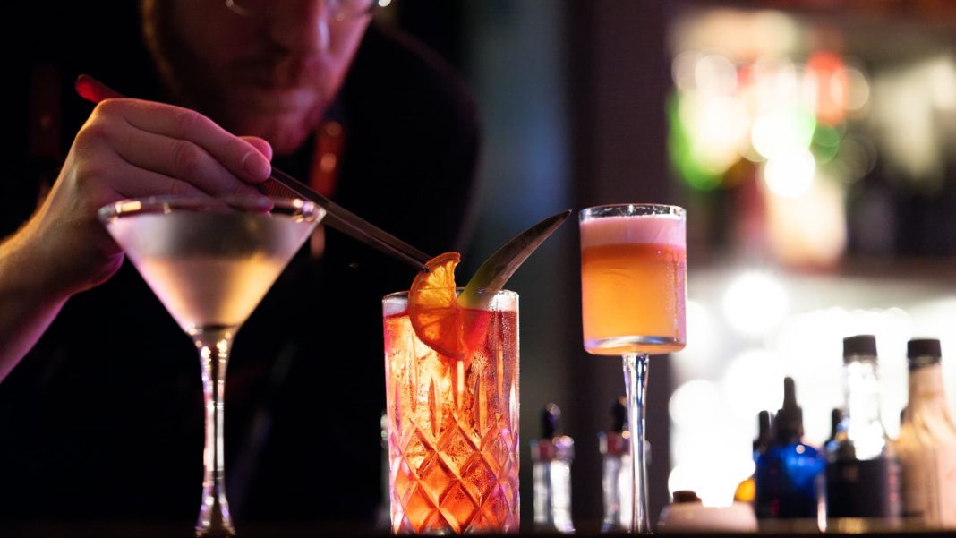 Who qualifies for the 'no tax on tips' deduction? It’s complicated