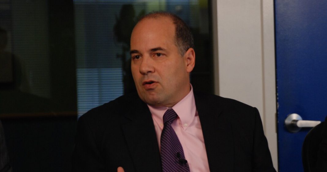 Formerly 'troubled' bank reaches truce with activist investor