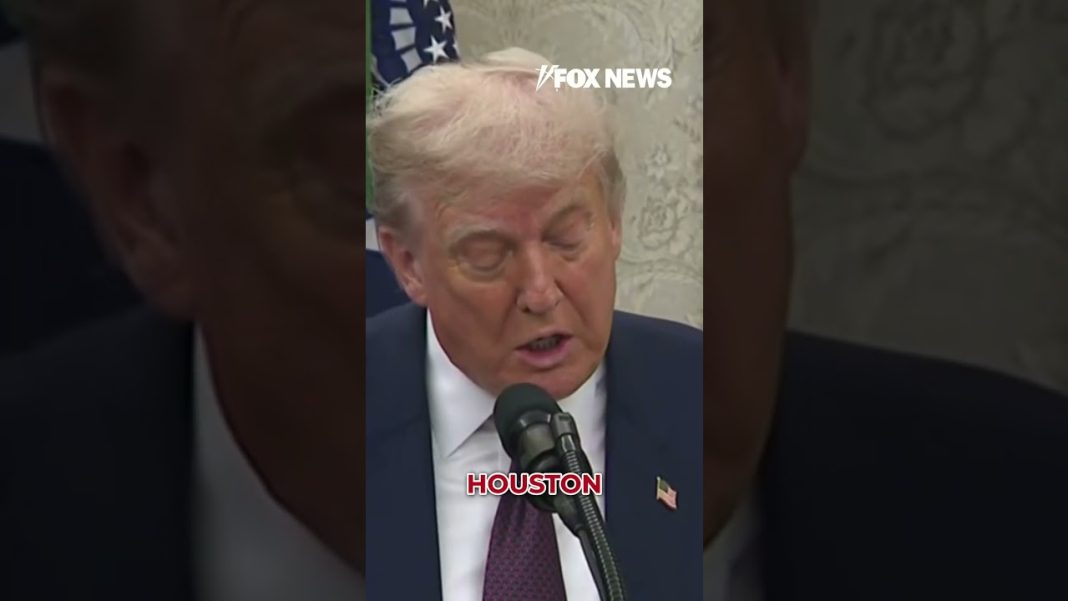 Breaking down the details of Apple’s $600B investment #apple #trump #shorts #investing